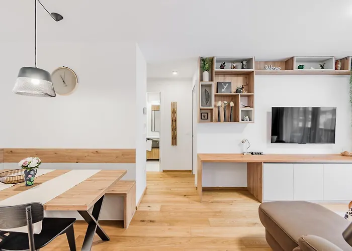 Daire Mountain Melody