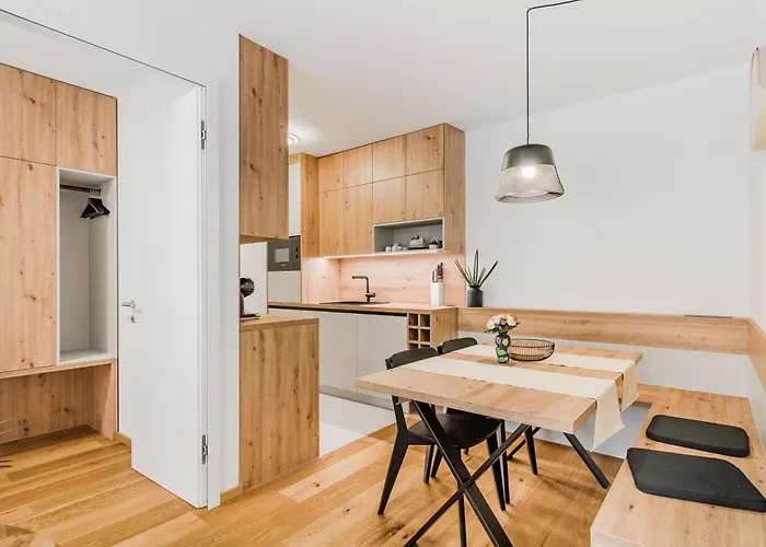 Mountain Melody Apartment *