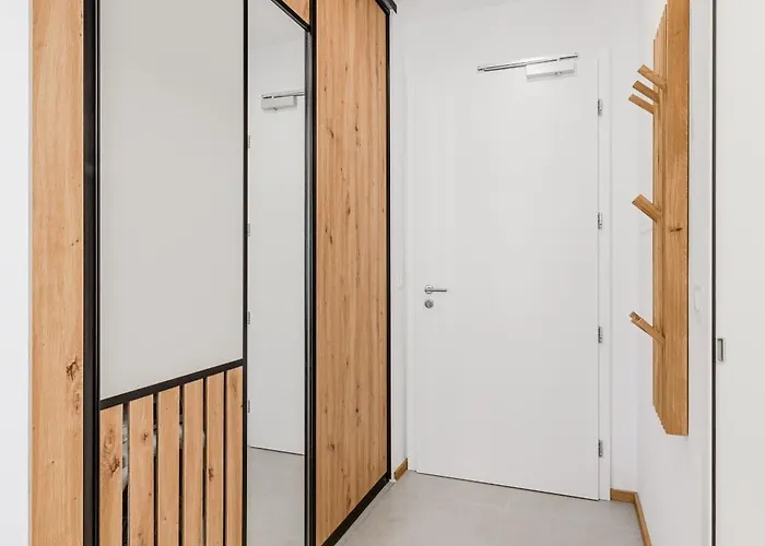 Mountain Melody Daire *