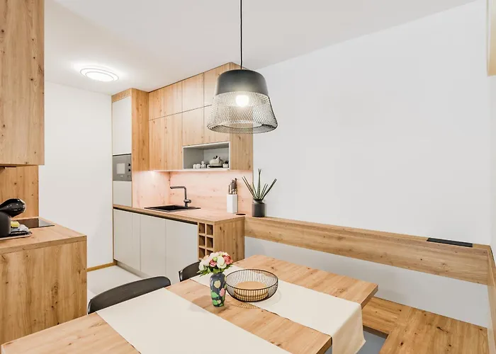 Mountain Melody Apartment *